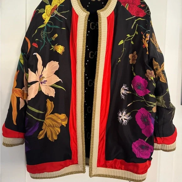 Gucci Black & Cream GG Logo Knit Open-Front Jacket - Picture 9 of 10